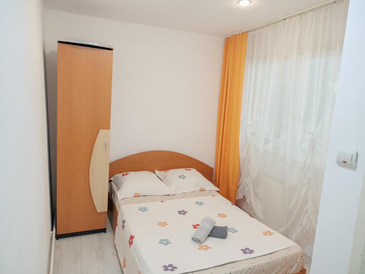 Băile Herculane Casa Feryヴィラ エクステリア 写真